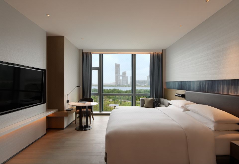 尊貴灣景大床房