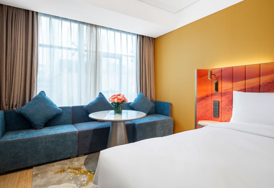 Superior King Room