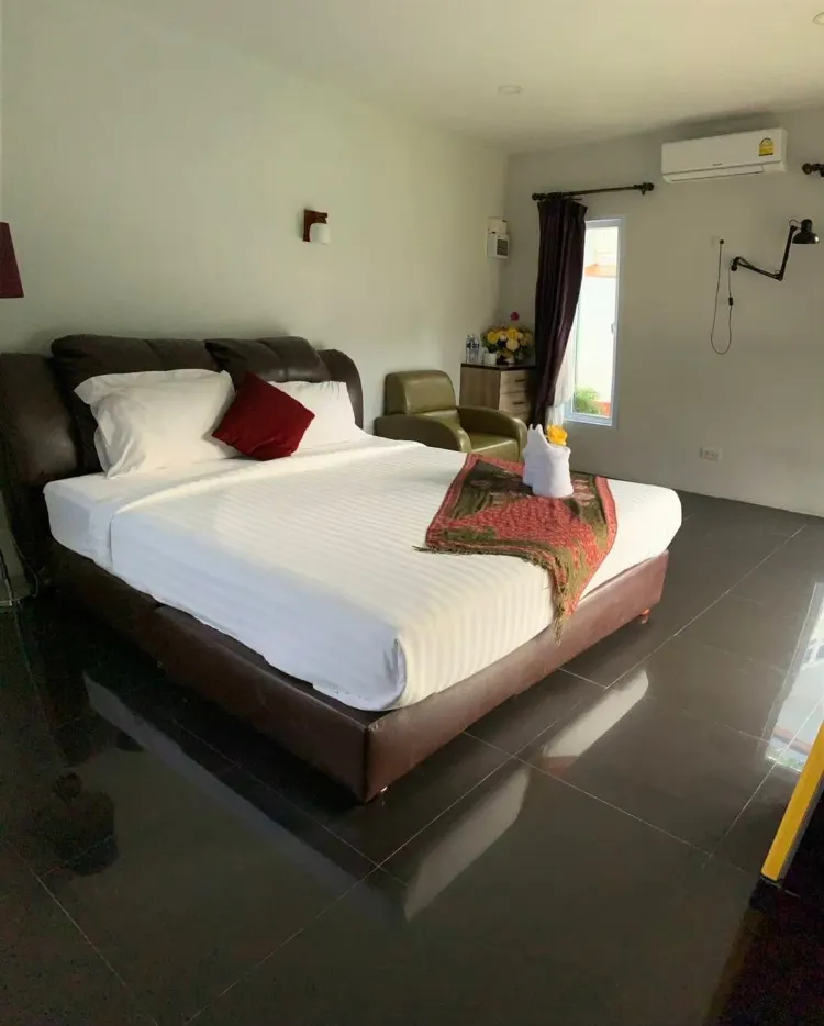 ห้องดีลักซ์พร้อมอ่างอาบน้ำ