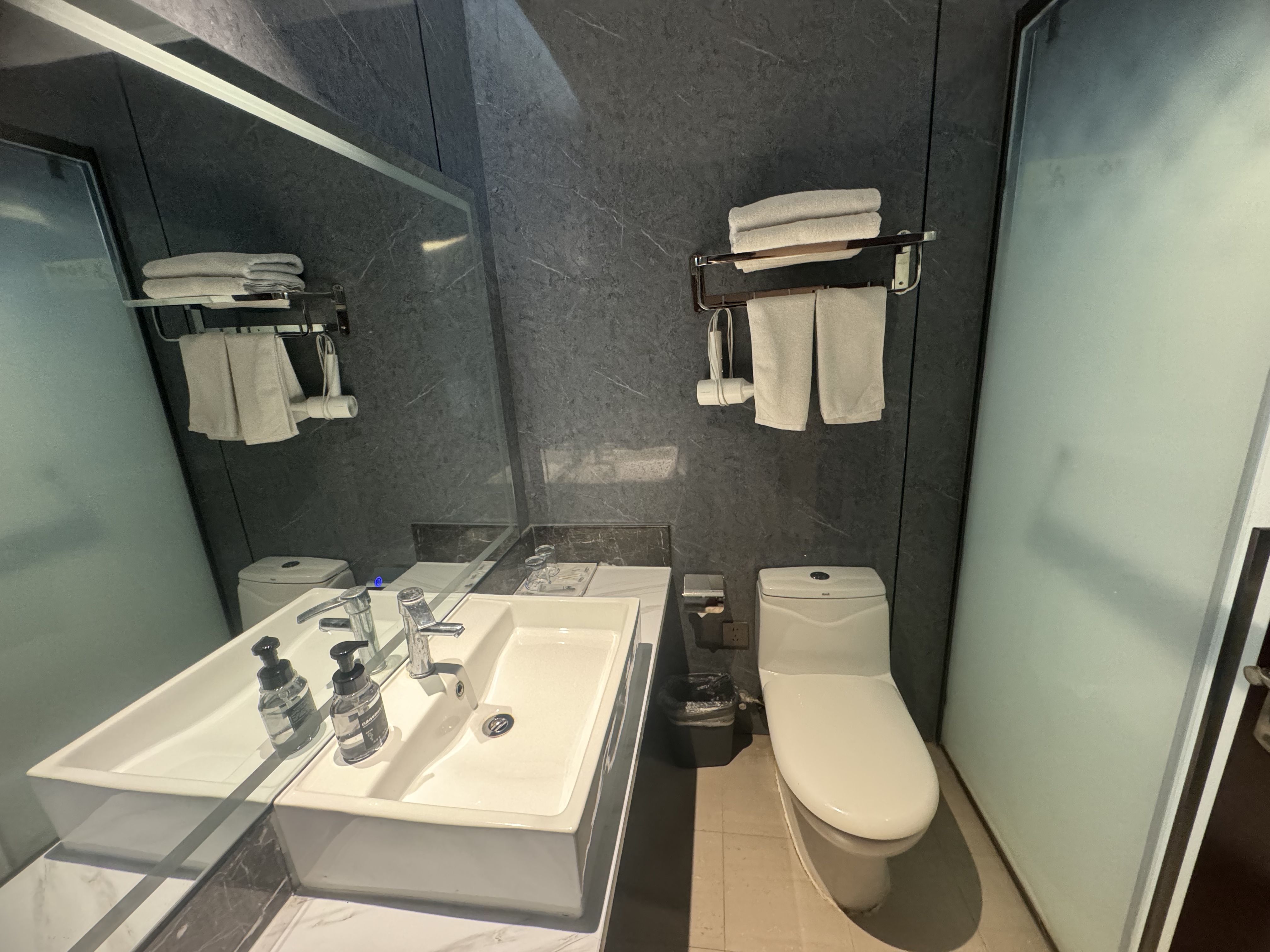 好眠智能VIP大床房