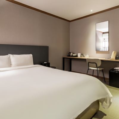 스탠다드룸 Daejeon Yuseong Top Cloud Hotel 쿠폰