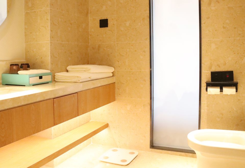 FUZHOU ROYAL HOT SPRING HOTEL & RESORTStandard 2-bed Room