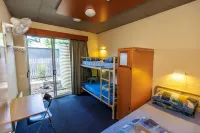 YHA Grampians Eco, Halls Gap Отели в г. 
