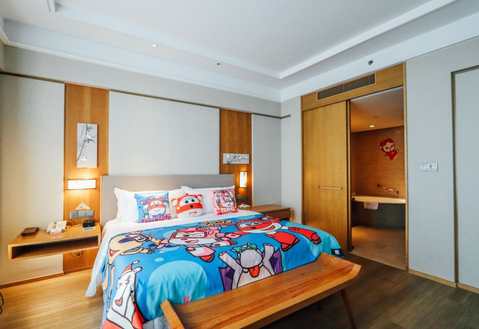 酷芽超级飞侠家庭套房（恐龙小童床+滑梯+积木墙+秋千）