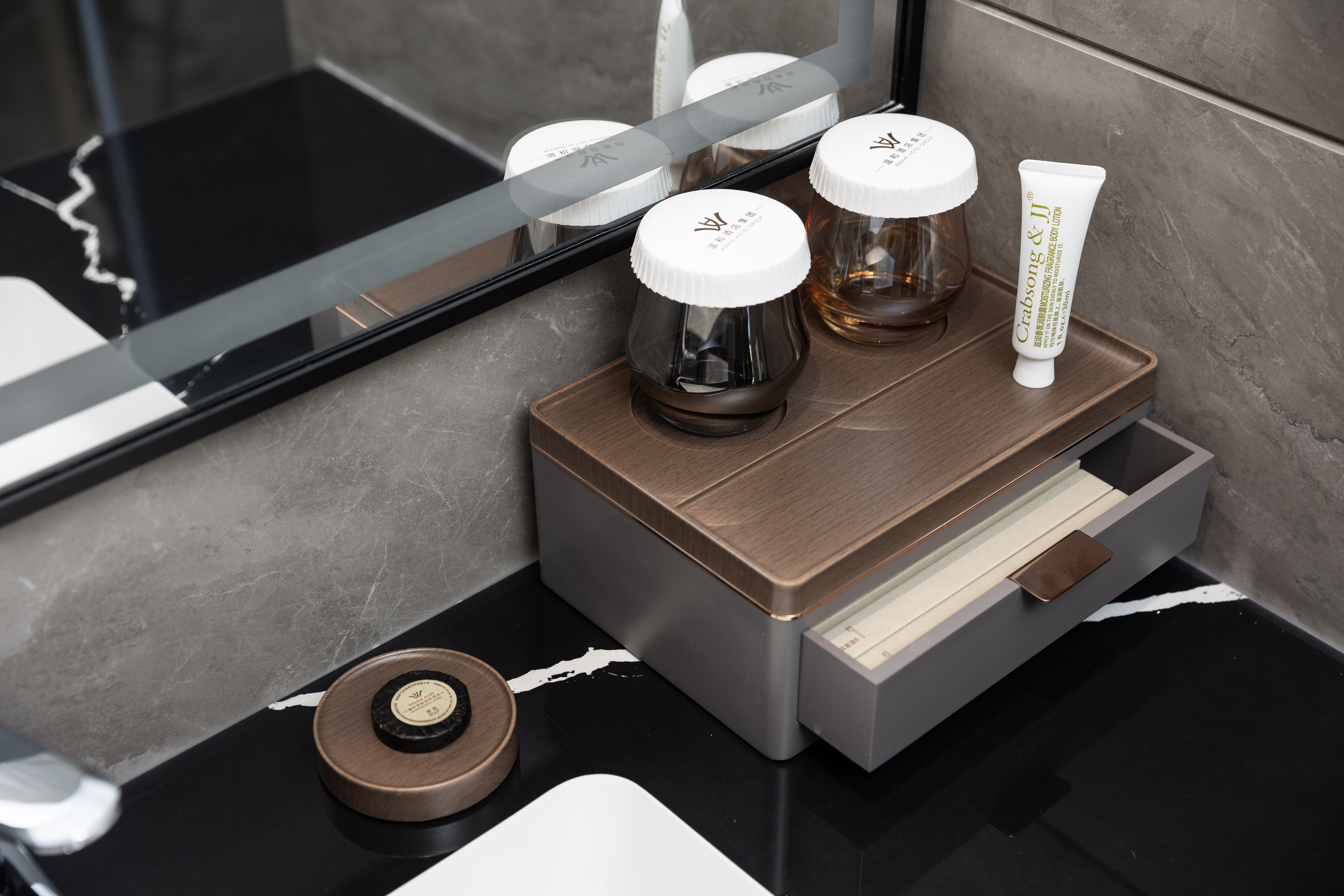 依云觀山雙床房