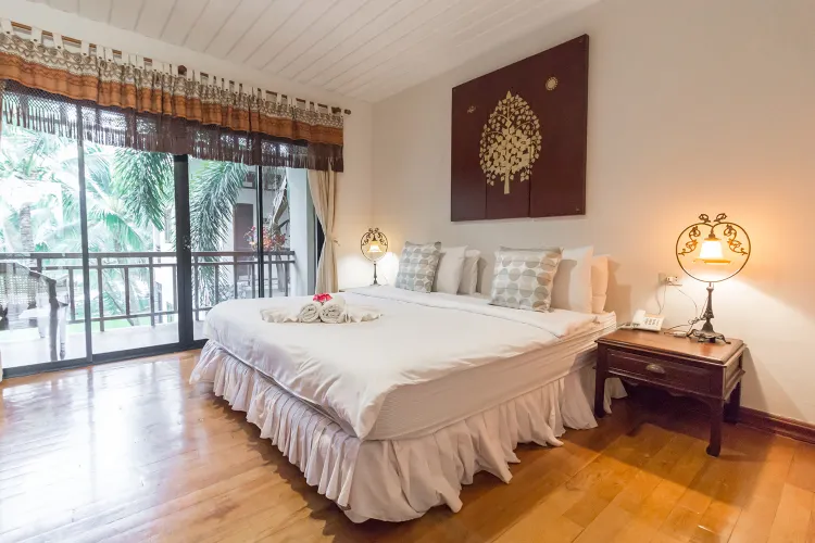 ห้องเตียงคิงไซส์พร้อมวิวสวน