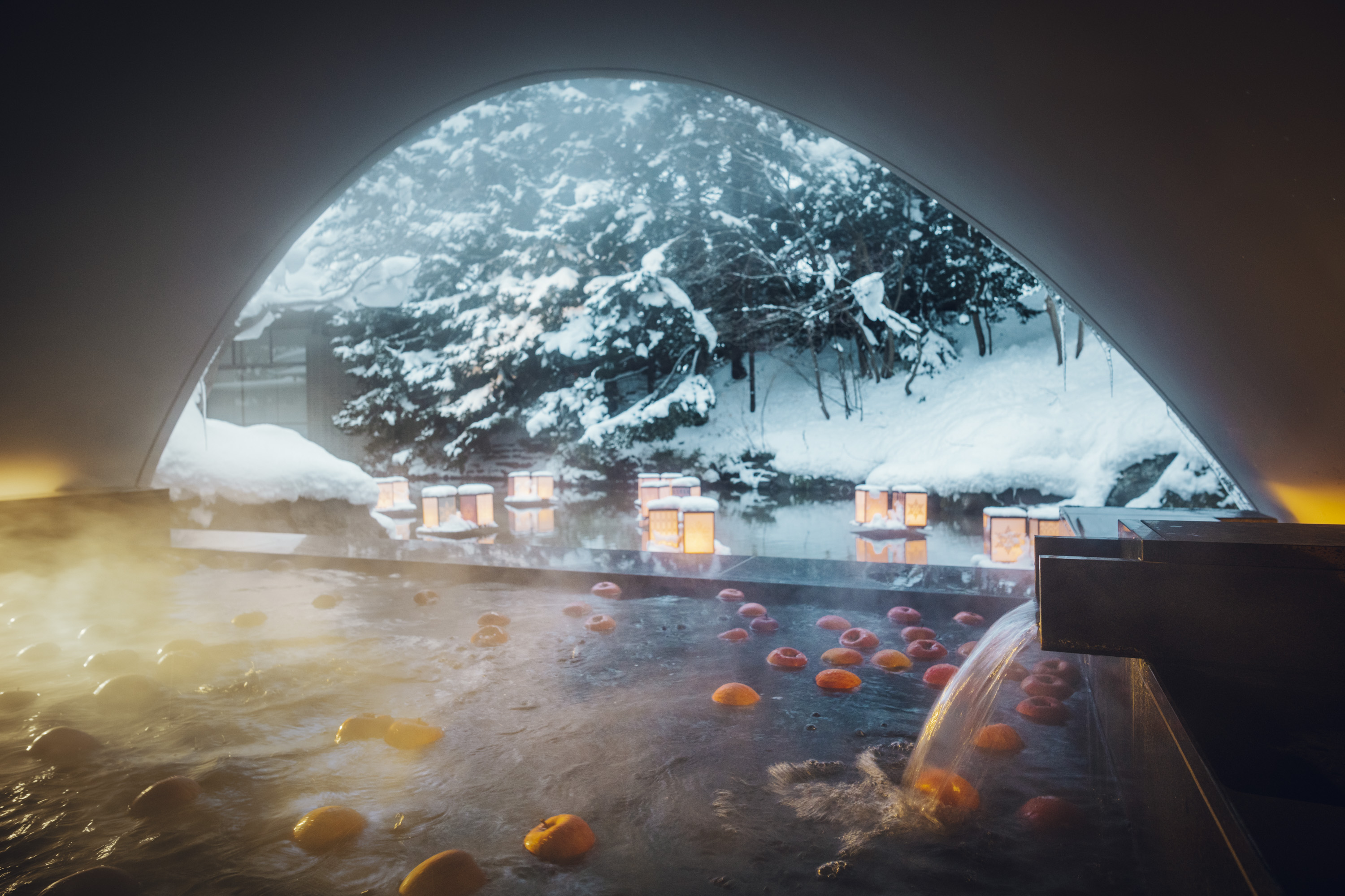 美品 地域限定お届け1000円 強化ガラス センターテーブル ルネセイコウ ガラス専門店｜薩摩切子｜島津切子｜二色酒盃 寿恵瑠(ジュエル)／ルリ