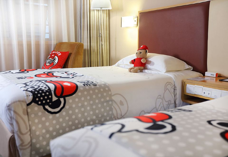 Beijing Xinqiao HotelTeddy Rare Collection Star Quality Theme Twin Room