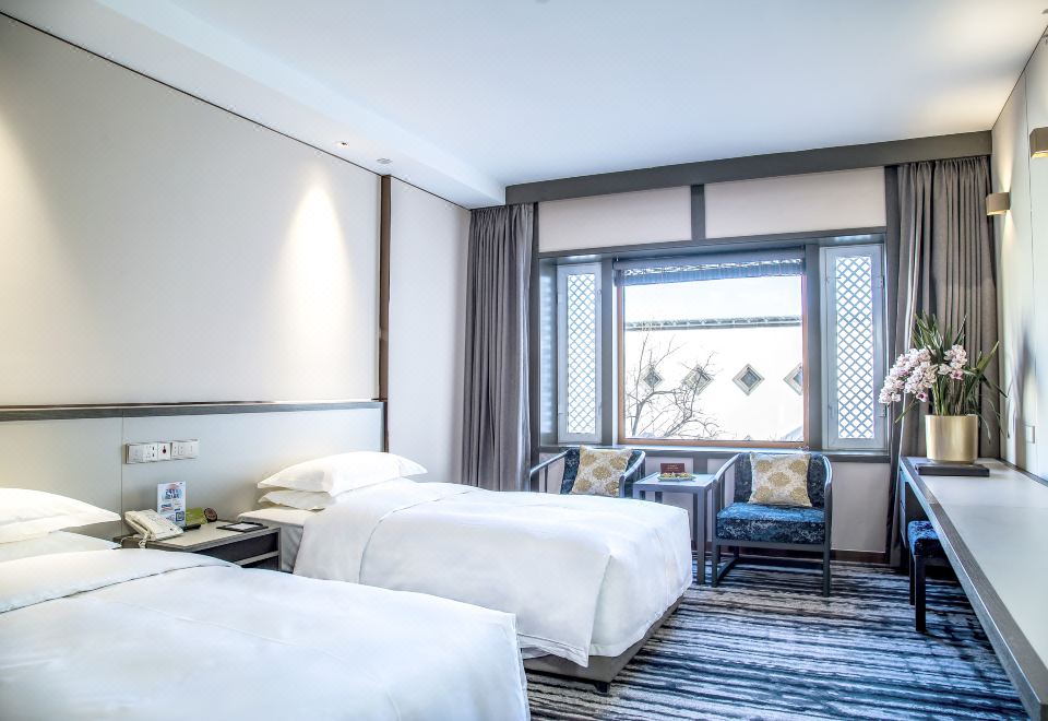 晴云·映日双床房