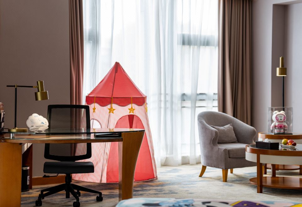 家庭亲子房（双大床）