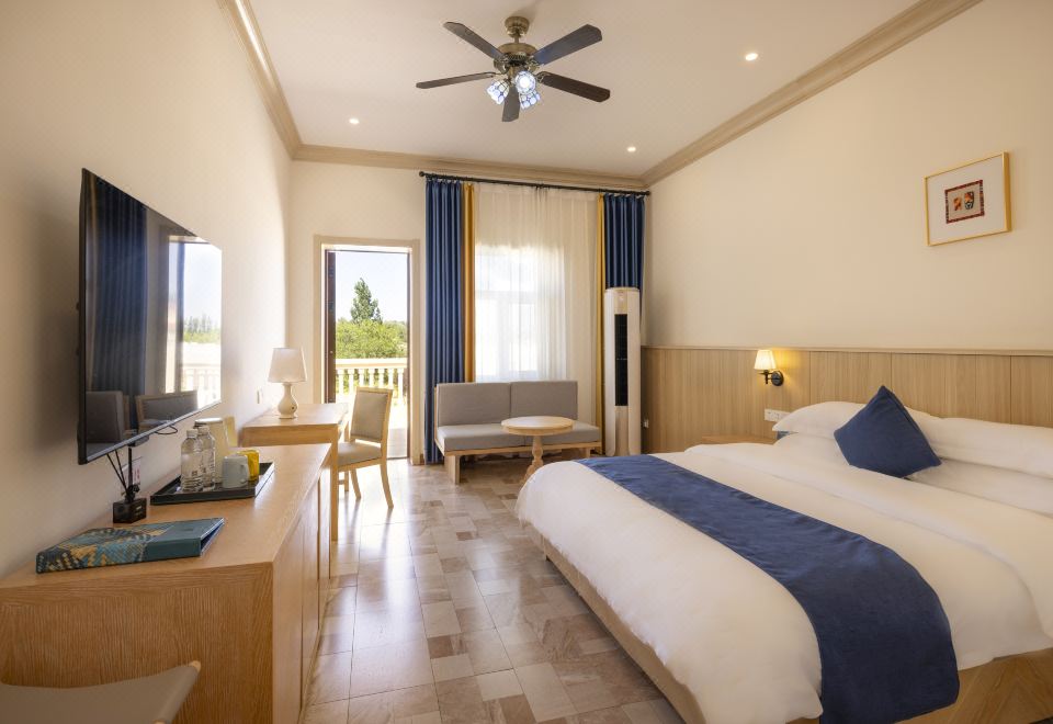 Dadaniel Double Bed Room