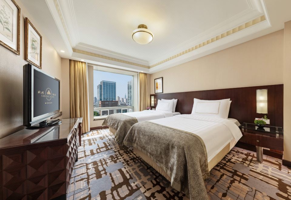 城市景·荷里活家庭雙床套房-含梳化床+盡享溫馨時光