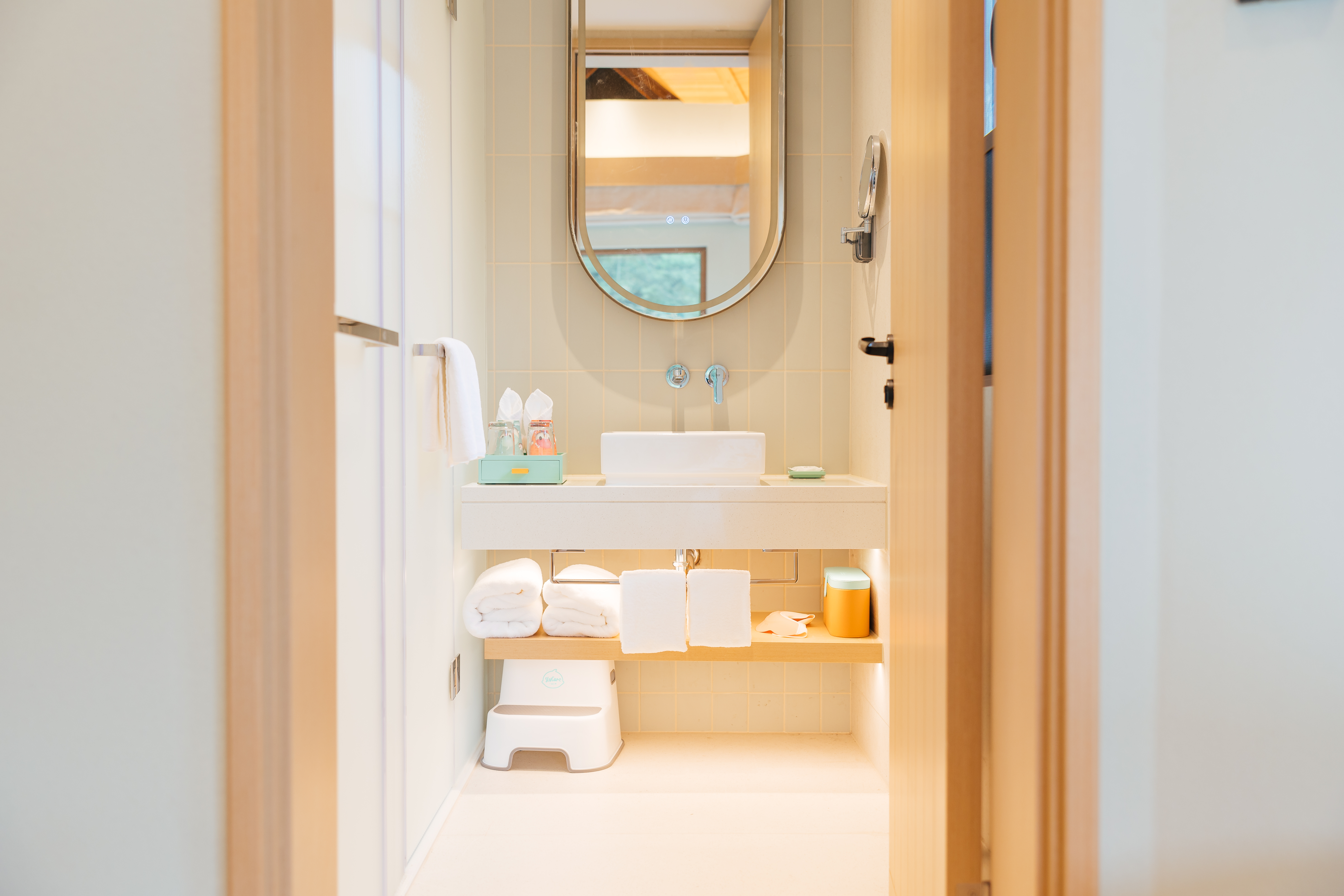 湖滨城堡大床房