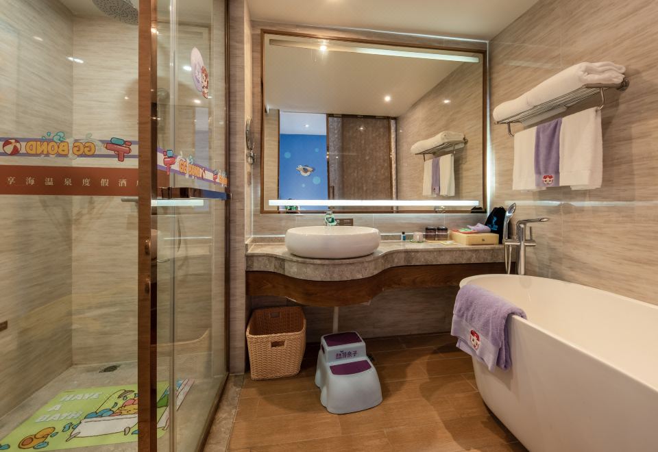 酷芽猪猪侠海景家庭房（子母床）