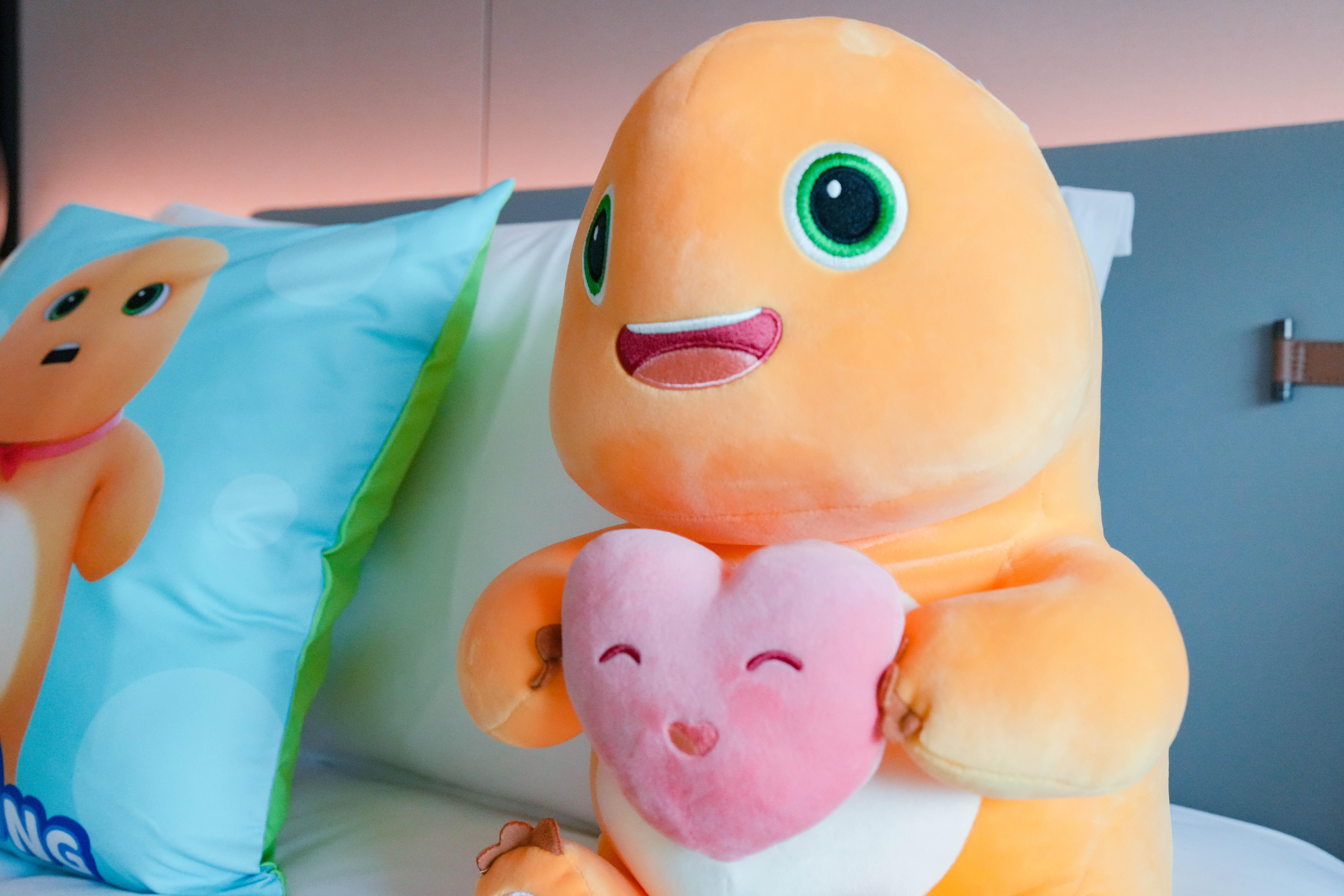 奶龙亲子主题房