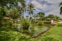 Samanea Beach Resort & Spa Отели в г. 