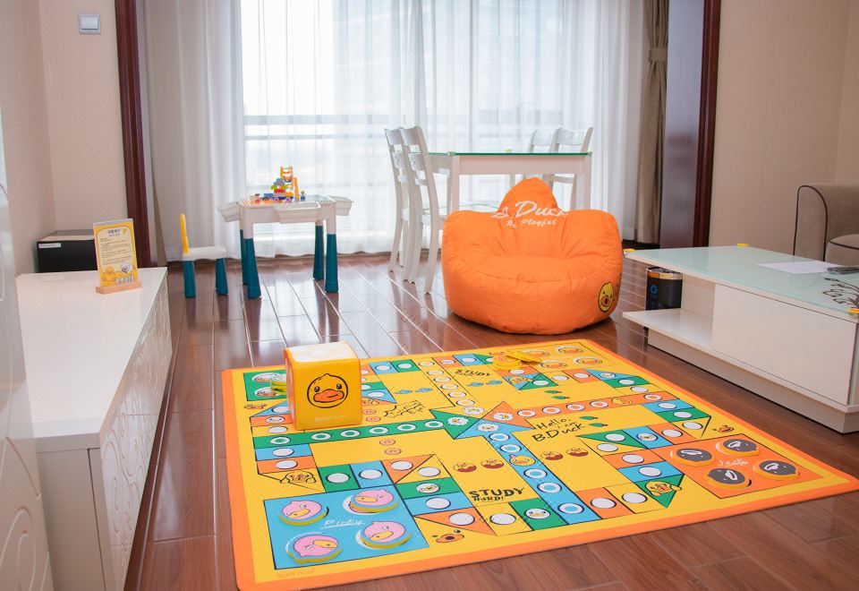 小黃鴨主題公寓一居室親子套房