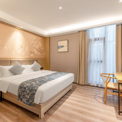 商務大床房（深睡床墊+乾濕分離+智能家居） 城適旅休飯店（泉州美食街店）優惠