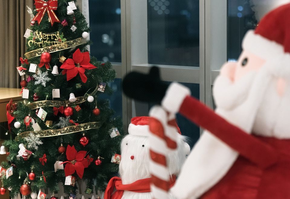 圣诞大床房（圣诞装饰+厨房+洗衣乾衣机）