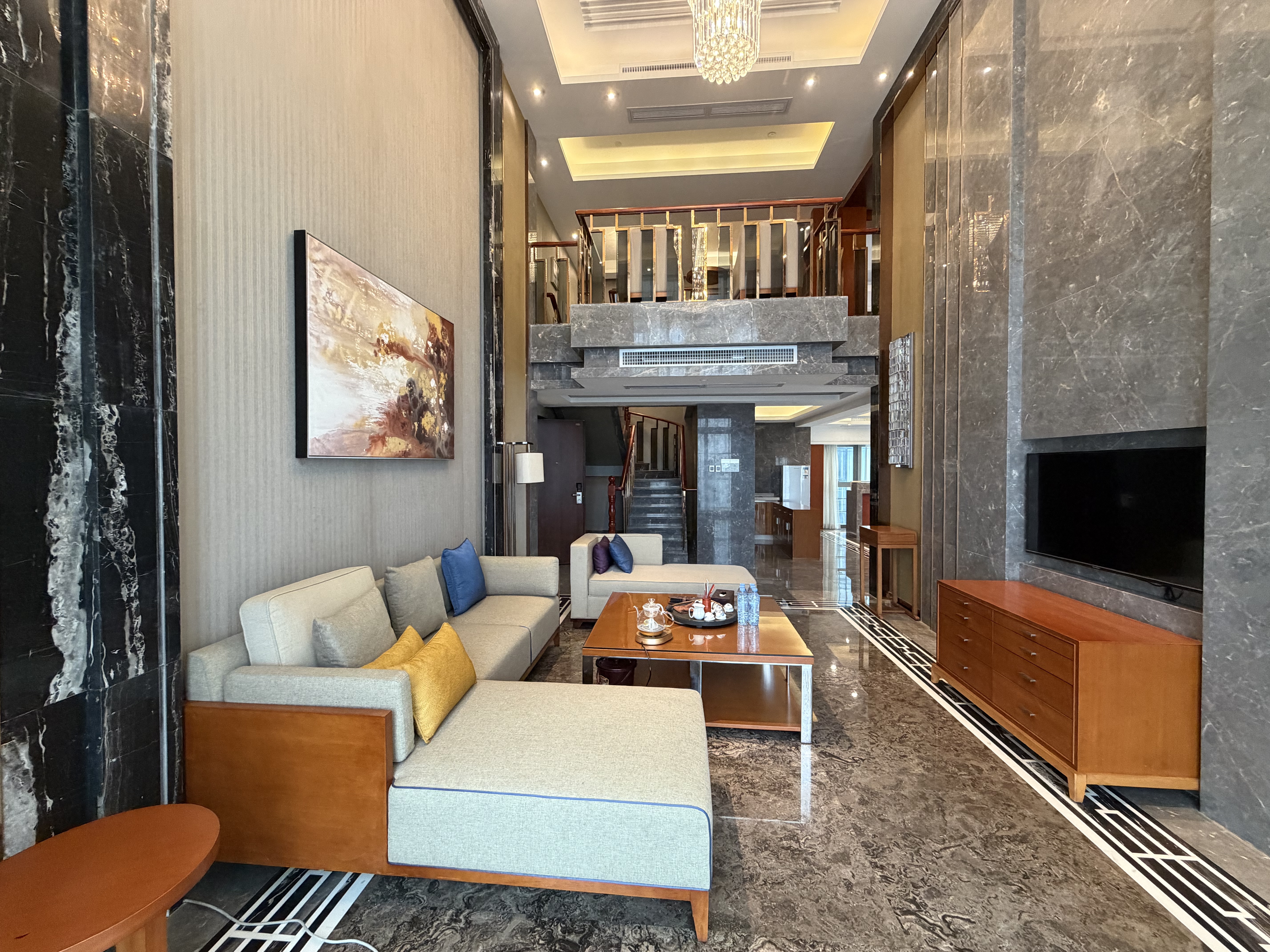 Sentosa Hotel shenzhen(Taoyuan Branch Store)Duplex Suite（Three Room）