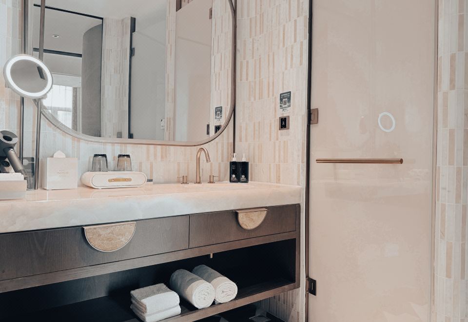 Hotel Indigo Xiamen HaicangFamily Leisure Triple Suite