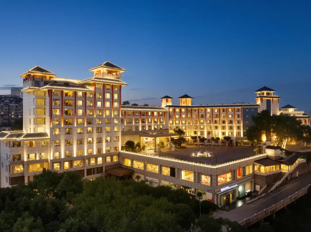 Luzhou Nanyuan Hotel - Luzhou