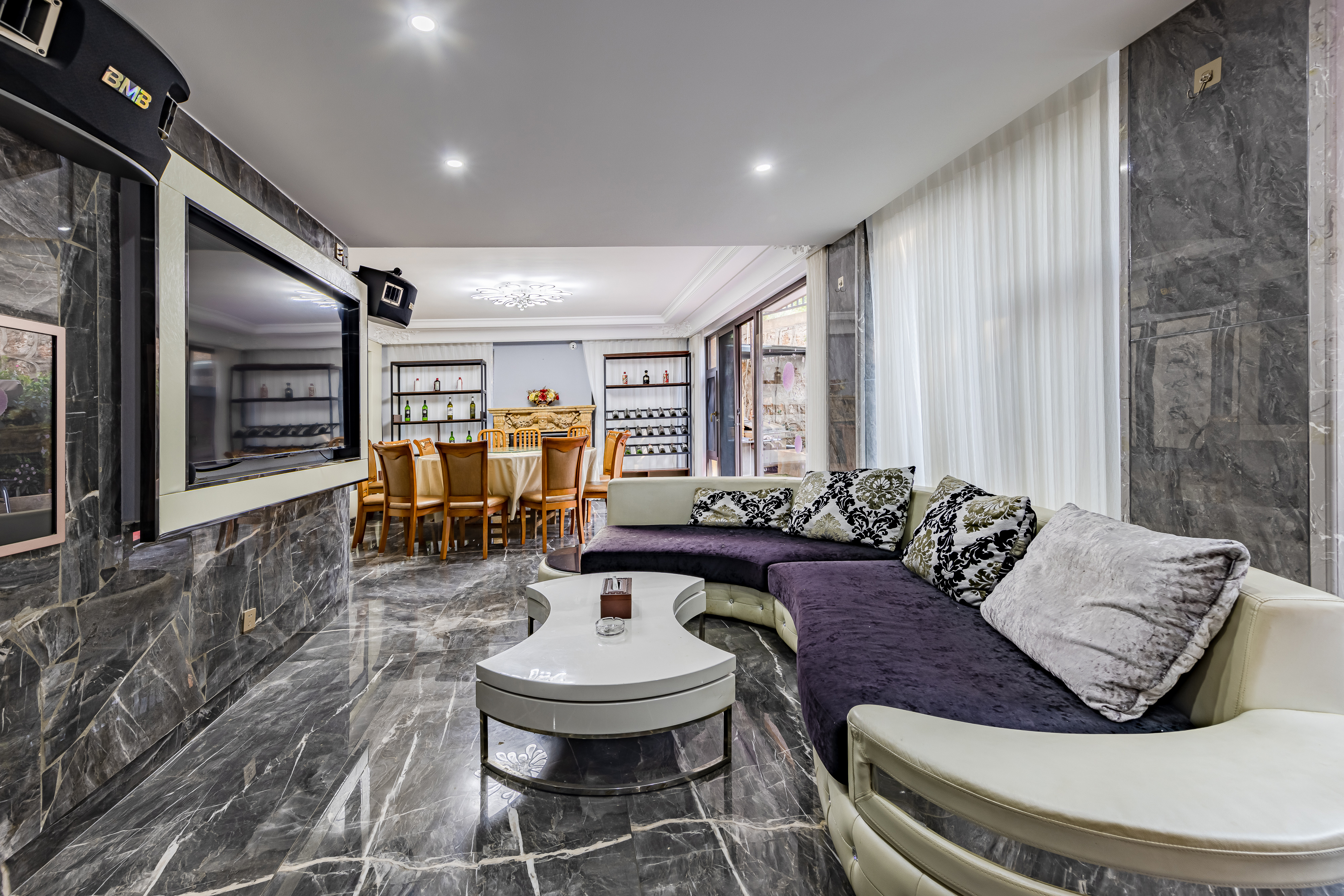 奢华花园别墅整栋（游泳池）