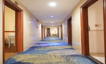 Home Inn Huaxuan Collection Hotel (Suixi Quanfeng Plaza)