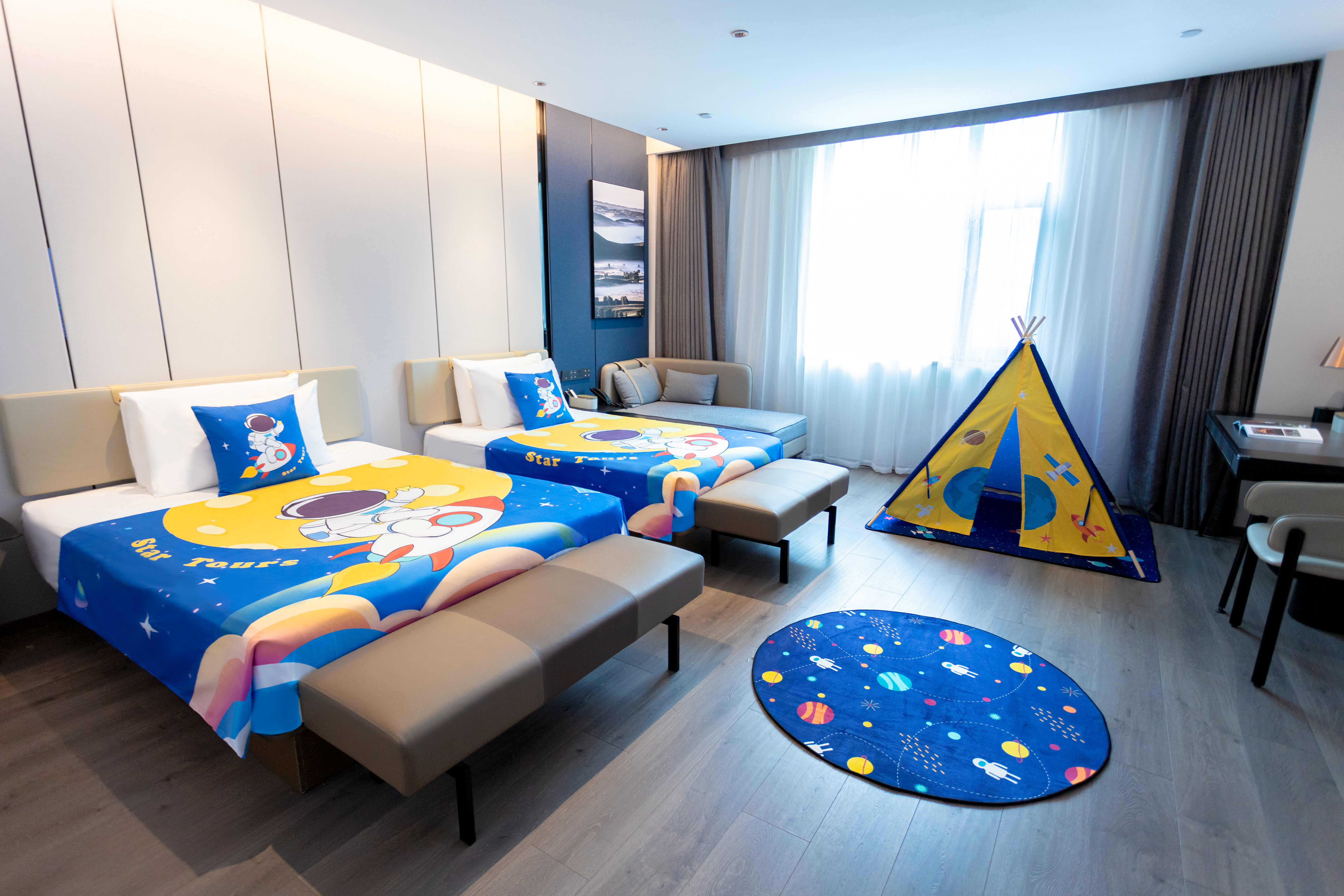 Atour Hotel Taifu Plaza South Ring Road Karamay几木亲子房