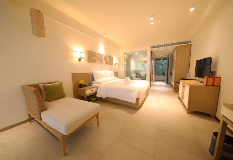 Fairyland Resort HotelElegant Room - Sea-View (Double Bed) (Building 1)