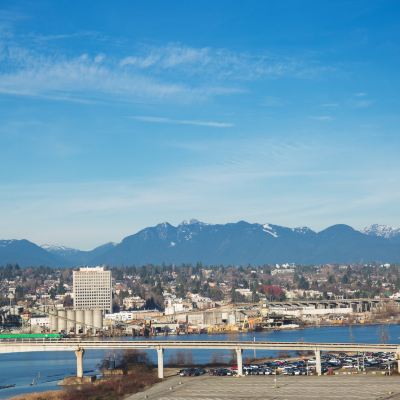 一卧室豪華套房 - 帶一張特大號床 威斯汀温哥華機場沃爾中心酒店優惠