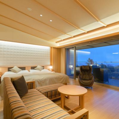 2階 オーシャンビュー 特別室 源泉掛流し露天風呂付き 大室の杜 玉翠 クーポン