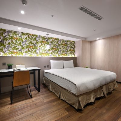 大床房(無窗) 台北綺樂文旅-開封館優惠