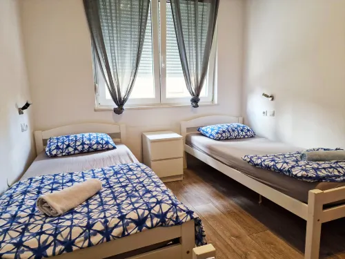 Croparadise Hostel