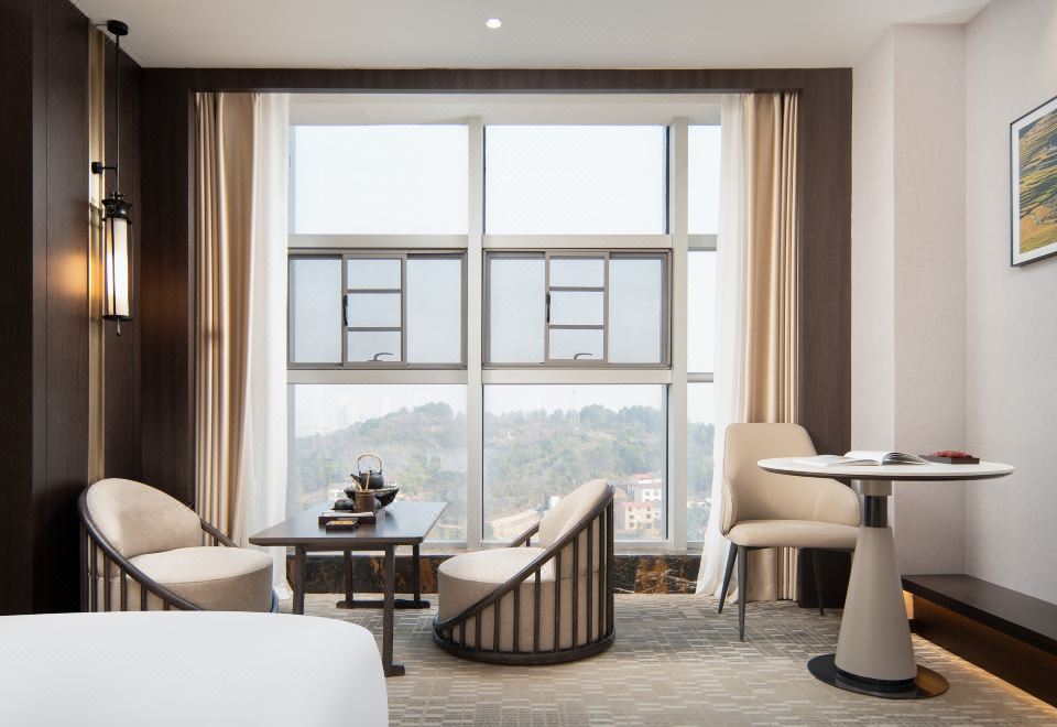 巨幕影音大床房