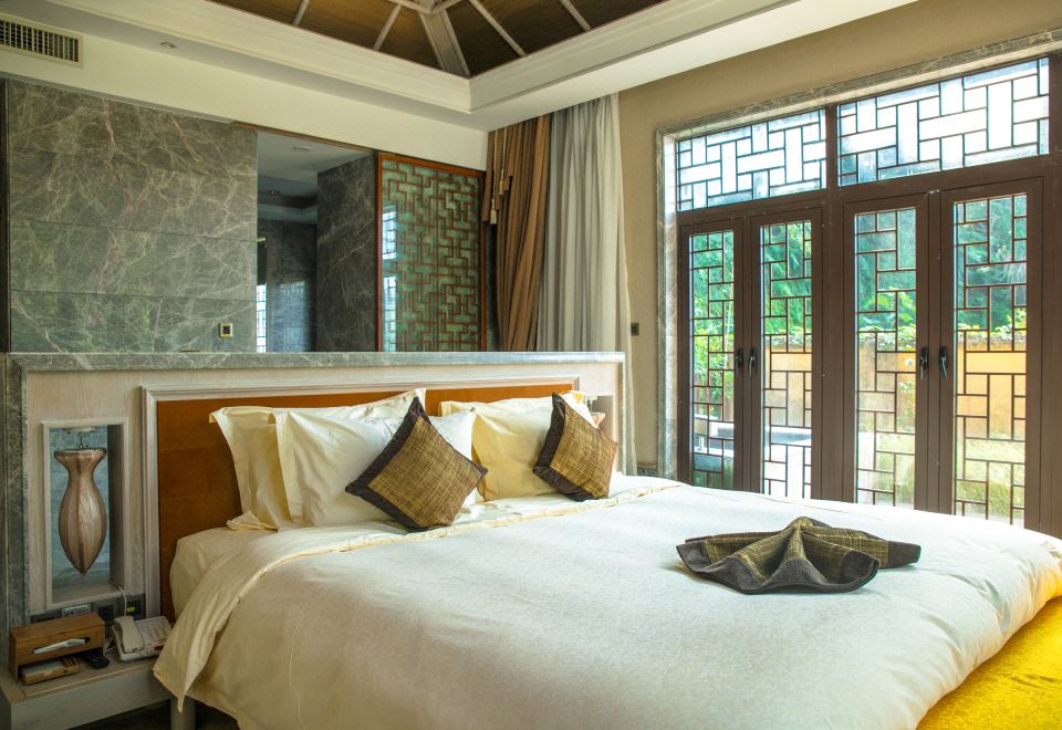 地派鸣泉居-四房两厅别墅-私家泡池-欢聚麻将桌