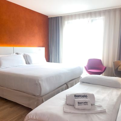 Deluxe Room With Extra Bed Barceló Hamburg Promo Code