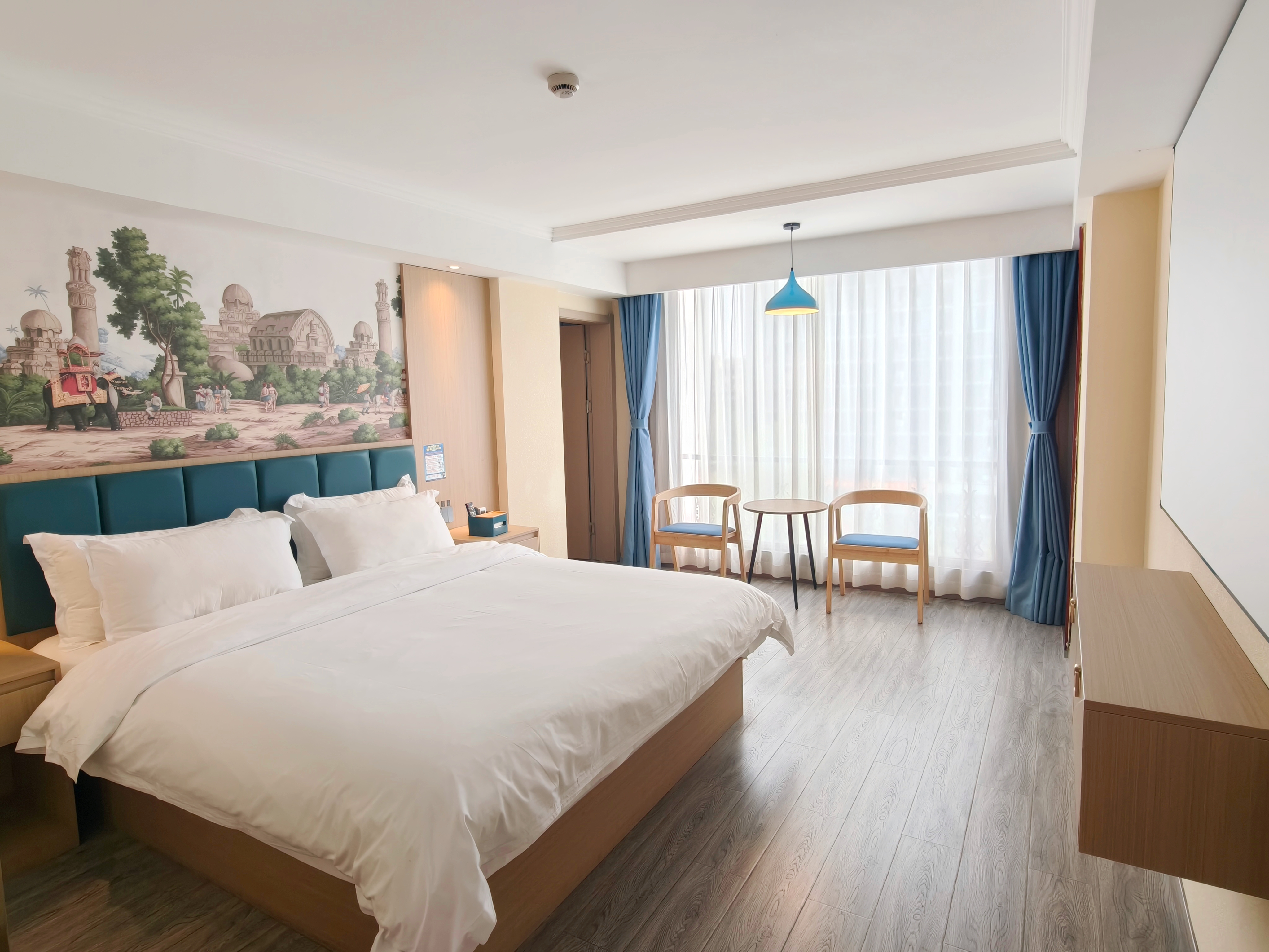 新澜精选影音大床套房