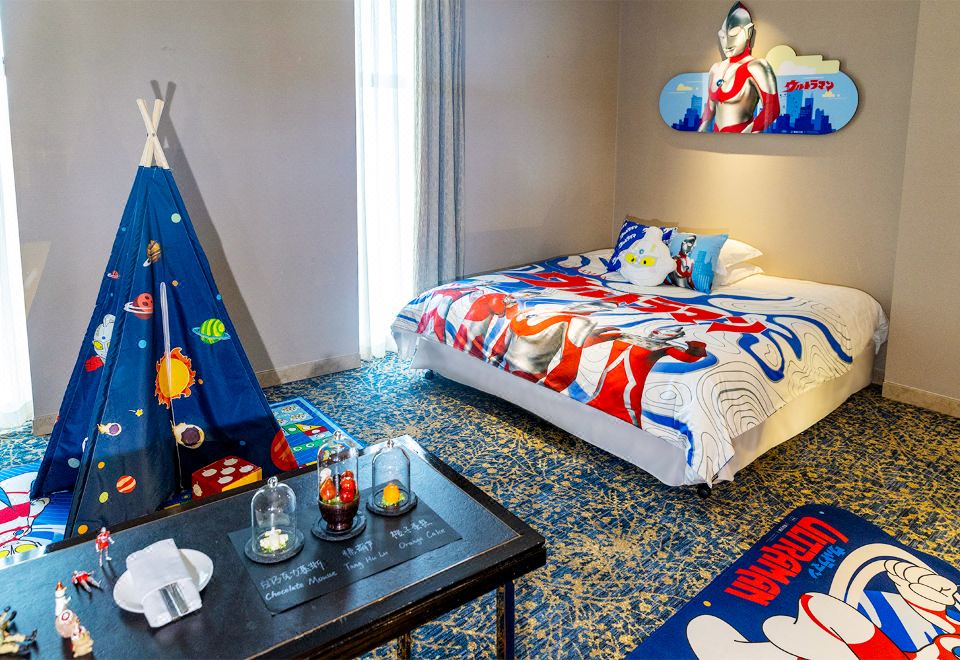 經典奧特曼主題房