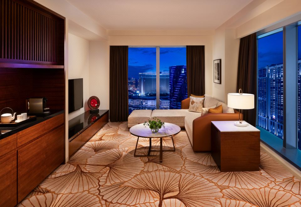 Grand Hyatt MacauGrand Deluxe Suite King