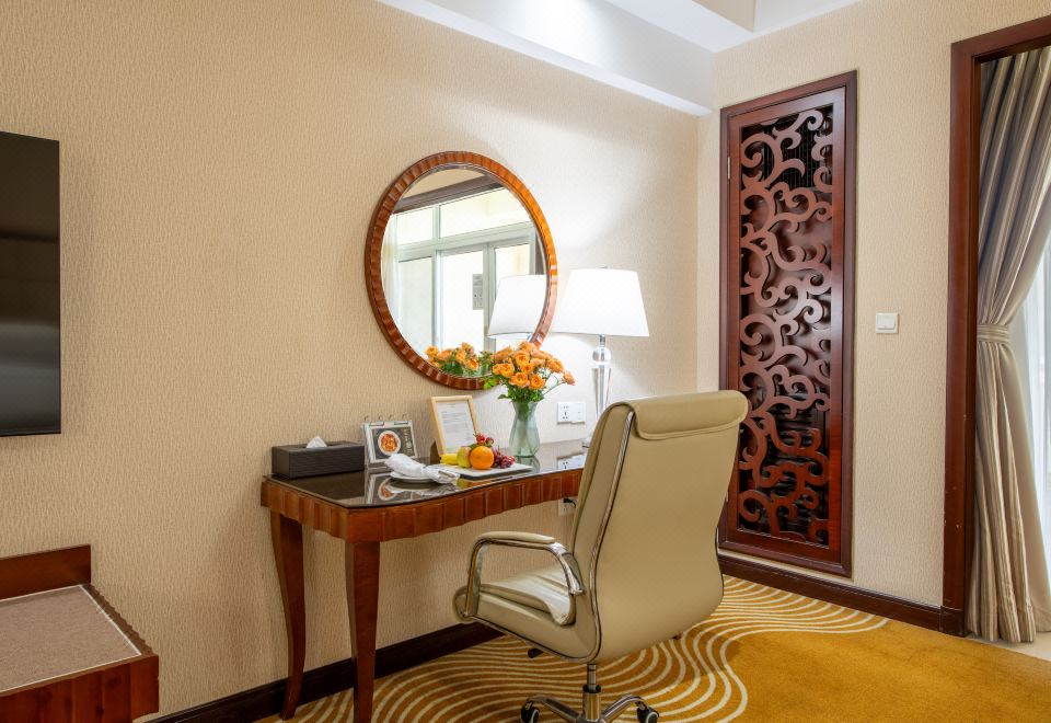 行政湖景雙床房