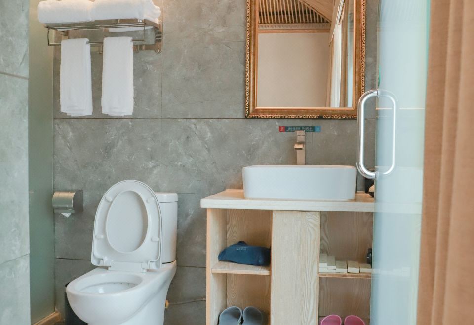 心悦谷亲水别墅大床房-独立庭院-私汤泡池