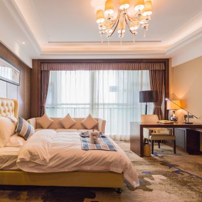 臻享.超大空間大床房 岳池盛鉑仕丹.天羿大飯店優惠