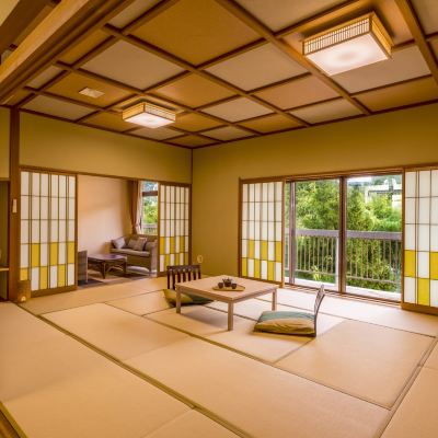 【禁煙】スーペリア和室2間 内風呂あり(眺望なし) 湯快リゾート 山中温泉 花・彩朝楽〈女性専用旅館〉 クーポン