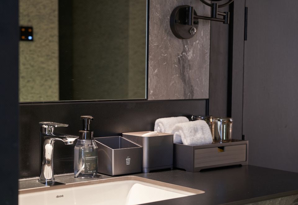 【府邸】大床套房|全屋智能+Bathe洗護+65寸投屏電視