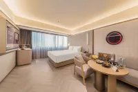 Harbin Central Street Crystal Hotel