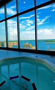 Toronto CityPlace Condo near Waterfront & CN Tower