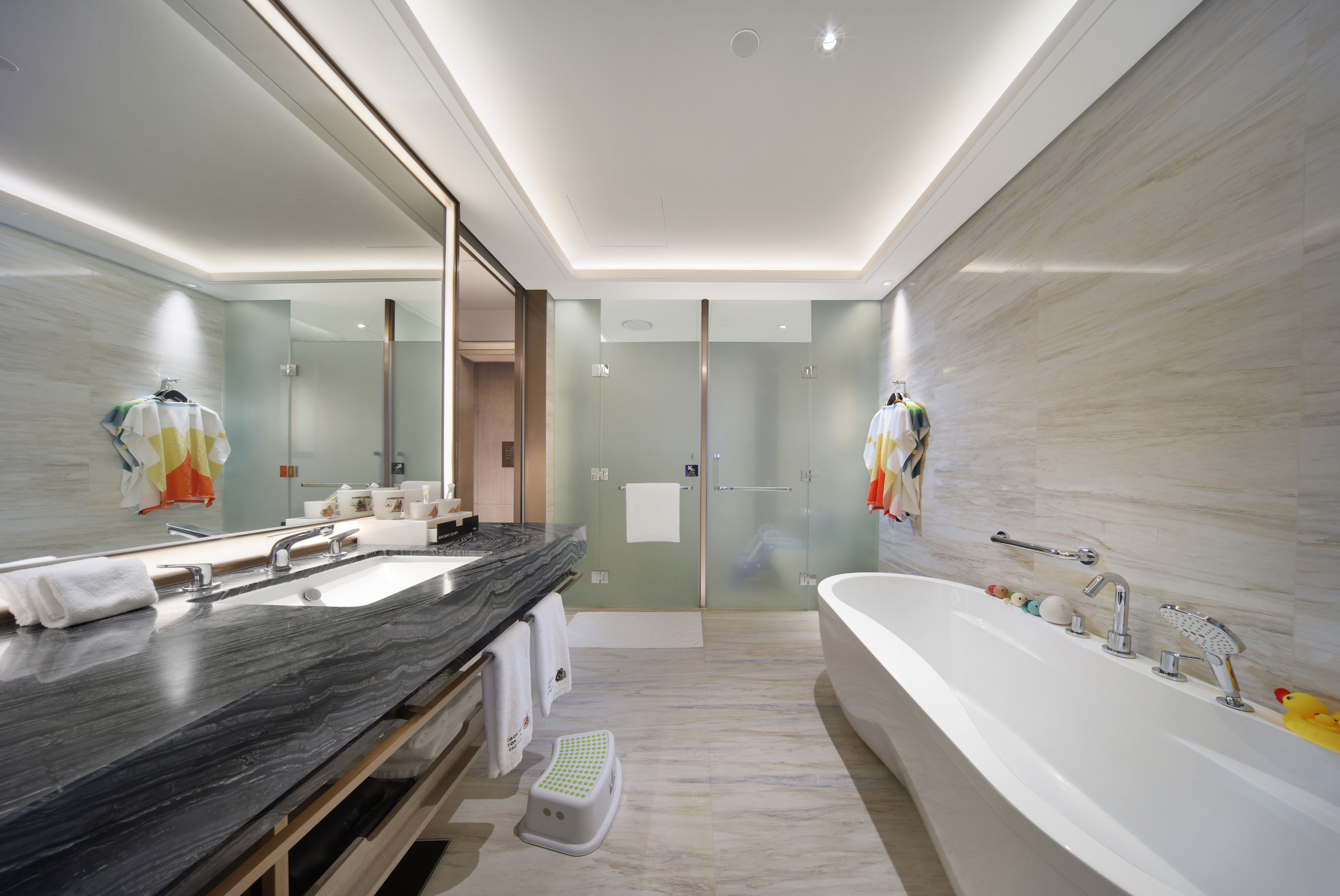 埃及萌神主题双床房（180°海上日出）