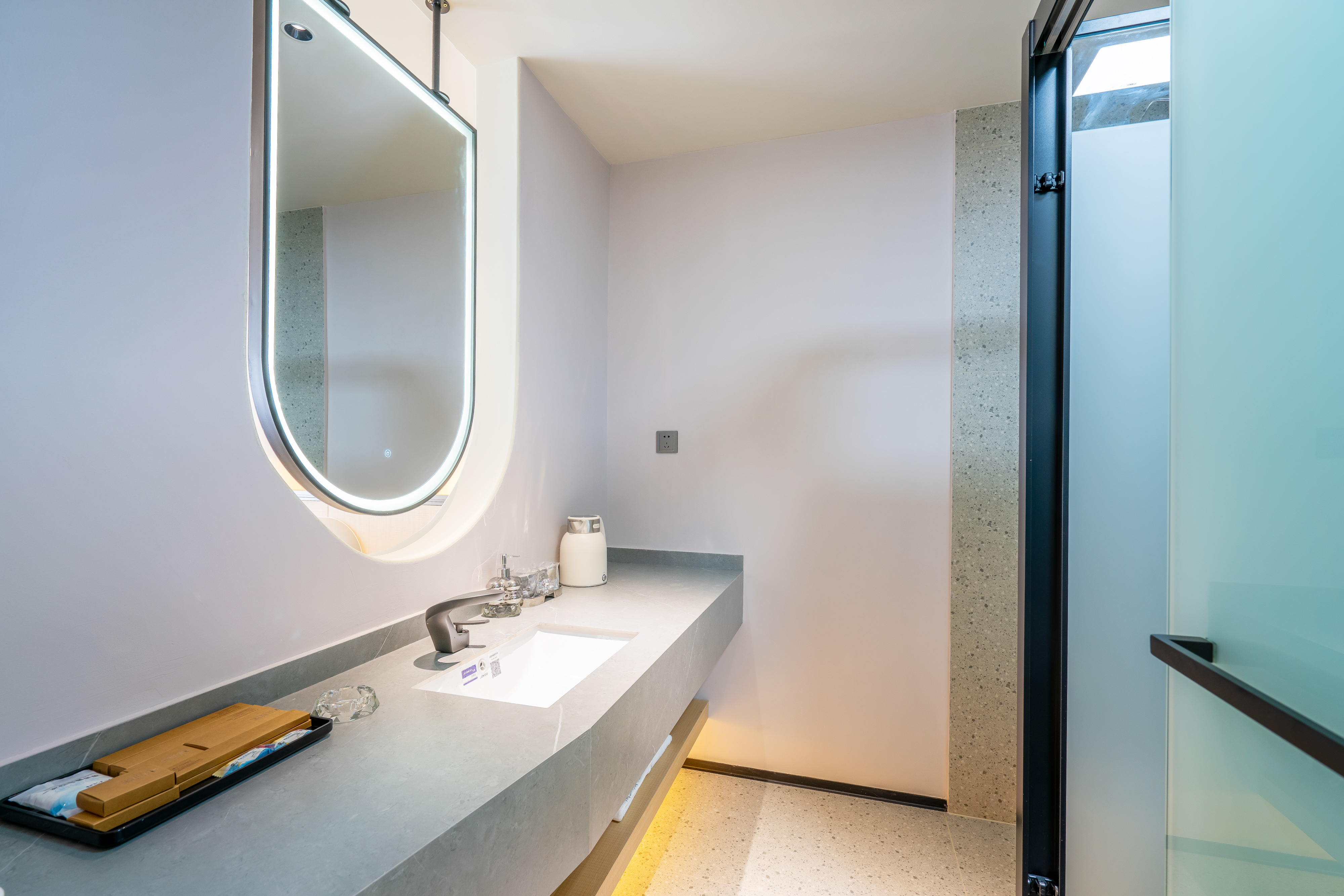 Guestroom - Mountain-View (Double Bed)