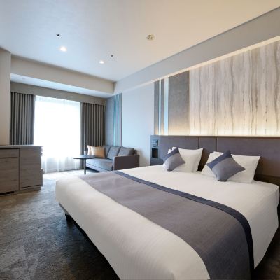 翻新 豪華大床房帶沙發 禁菸 東京汐留芬迪別墅大飯店優惠